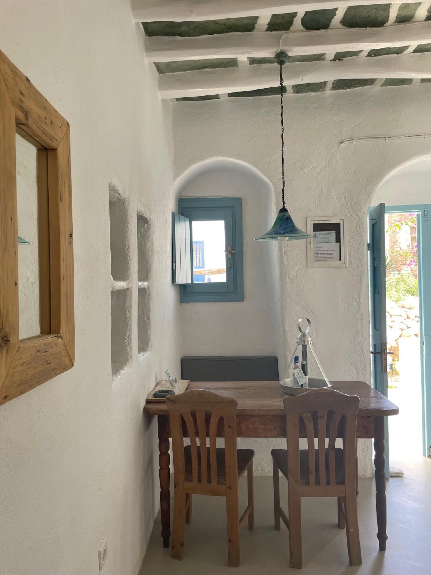 Willa Folegandros-Cliffhouse Zewnętrze zdjęcie