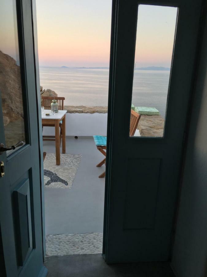Willa Folegandros-Cliffhouse Zewnętrze zdjęcie